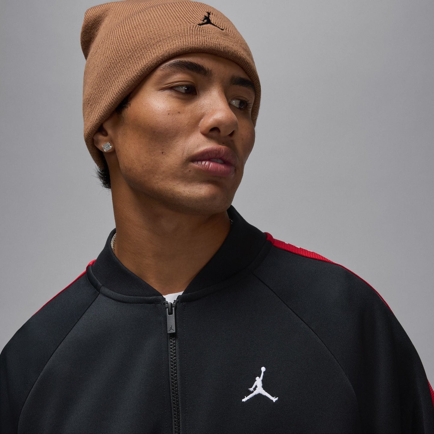 AIR JORDAN ESSENTIALS