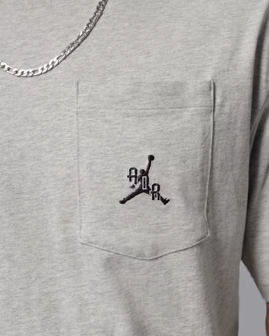 Tshirt Jordan Poche Gris 2026