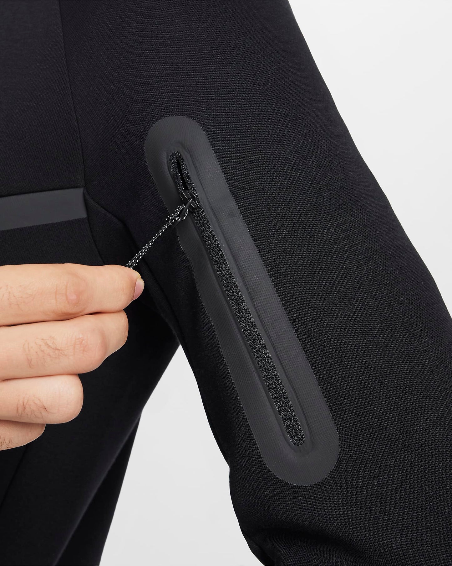 Ensemble Nike Tech Fleece Noir 2025
