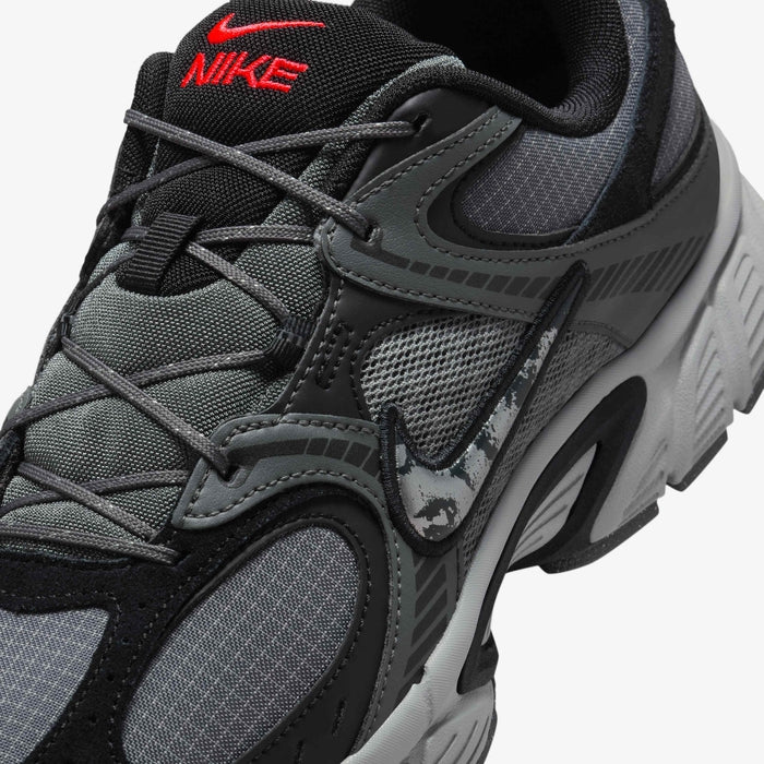 Nike V5 SE IRON Grey