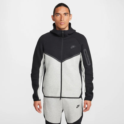 Ensemble Nike Tech Fleece Gris / Noir 2025