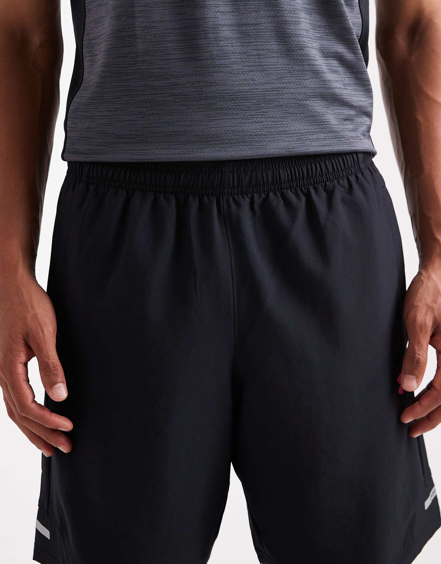Ensemble t-shirt et short Under Armour Tech Utility noir/rose et noir