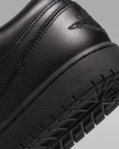 Air Jordan Low 1 Triple Black