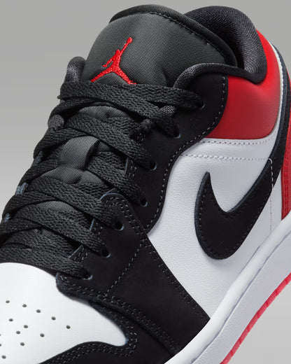 Air Jordan 1 Low Chicago 2025