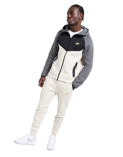 Ensemble Nike Tech Fleece Noir/ Gris/ doré