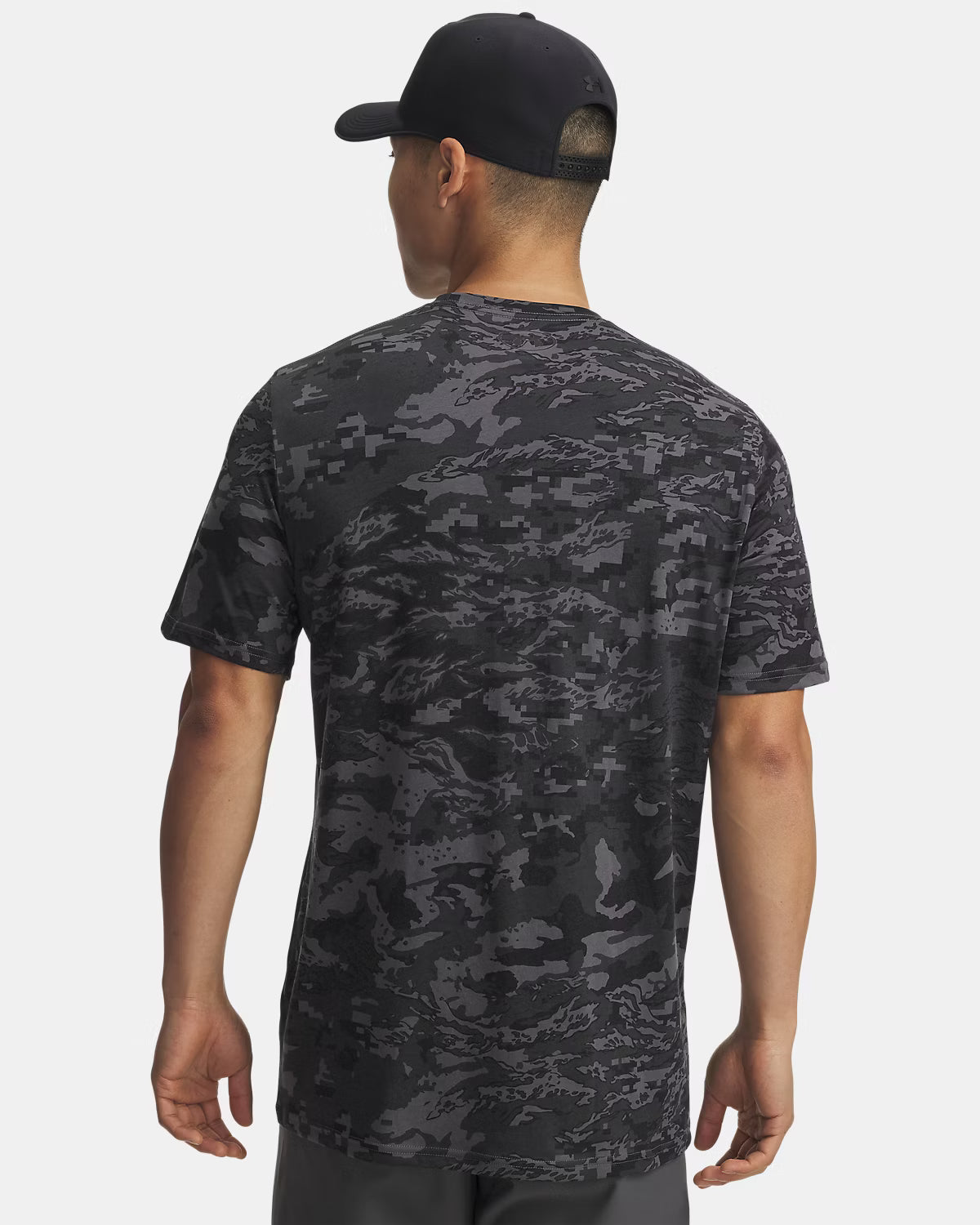 T-shirt Under armour camouflage Black