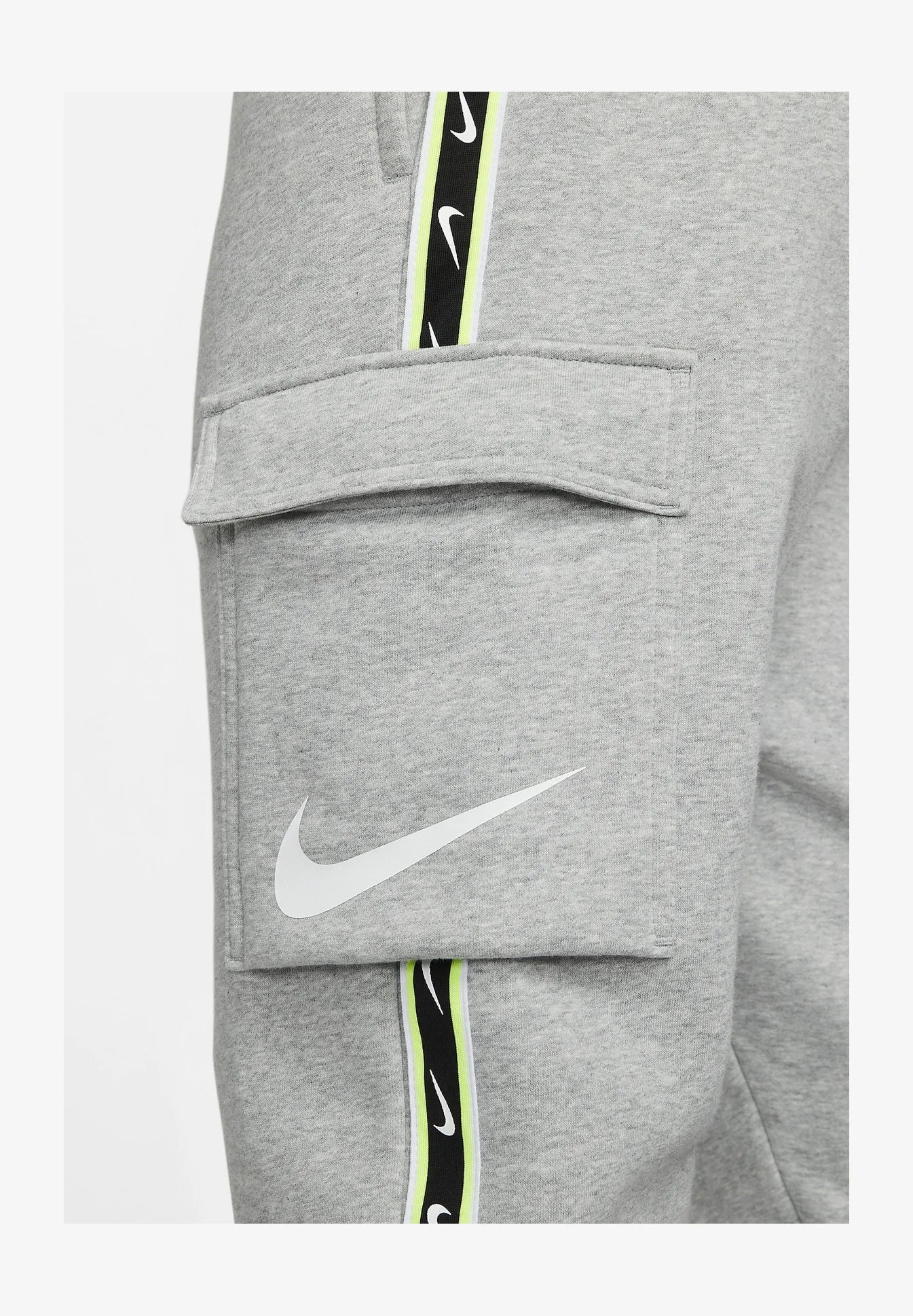 PANTALON NIKE SPORTSWEAR REPEAT - GRIS/NOIR/VERT