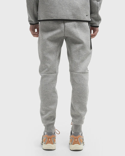 Pantalon Nike Tech Fleece Gris 2025