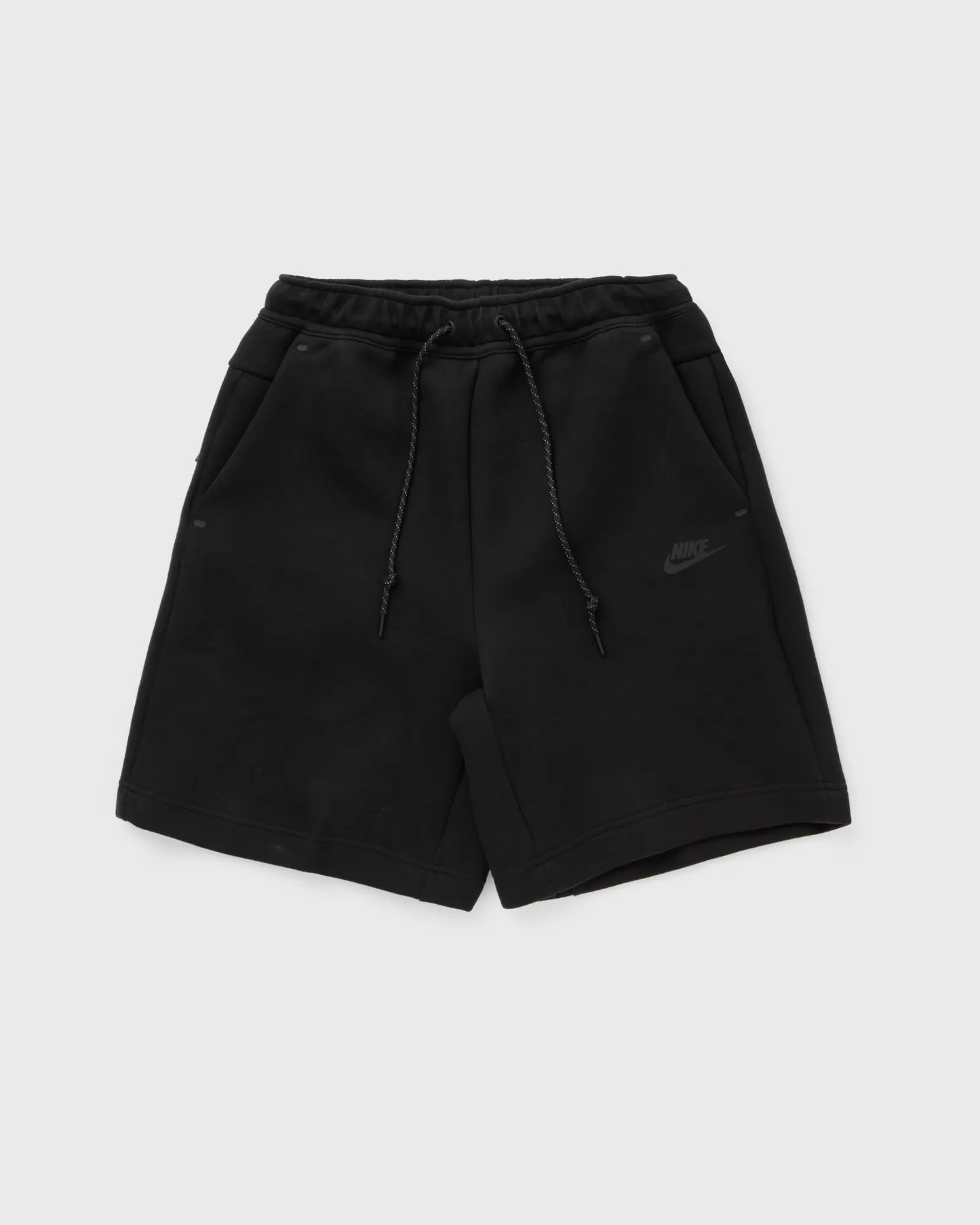 Short Nike Tech Noir  2026
