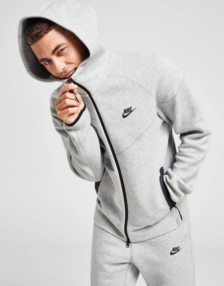 Ensemble Nike Tech Fleece Gris