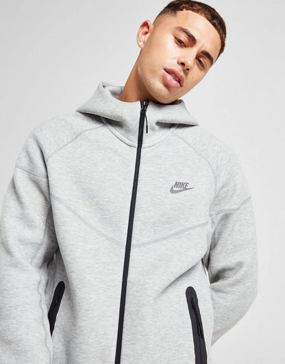 Ensemble Nike Tech Fleece Gris