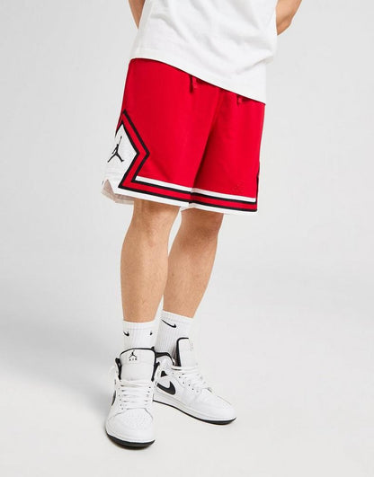 Short Jordan Diamond Chicago